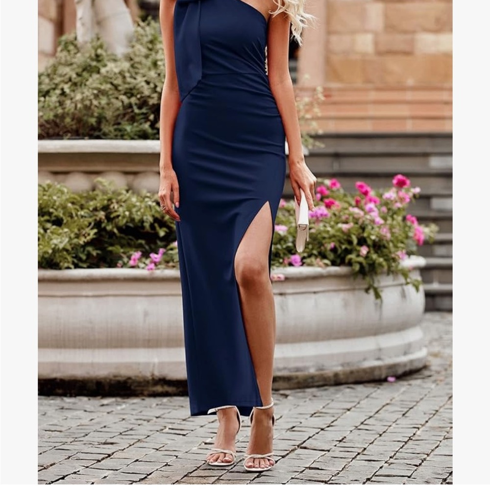 Blue Asymmetrical Ruched One-Shoulder Dress